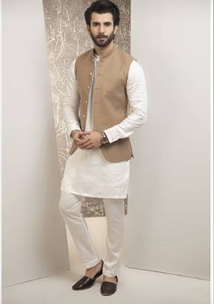 Sadri Kurta For Men, Kurta With Koti Designs Men's, Koti Kurta For Men Wedding, Khadi Kurta For Men, Pathani With Blazer For Men, Waistcoats Men, Pathani For Men With Jacket, Traditional Cream Nehru Jacket For Groom, Mens Kurta With Waist Coat