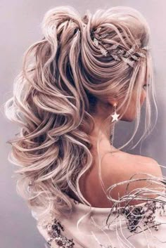 Romantic Wedding Hair, Trending Hairstyles, Wedding Hairstyles For Long Hair, Romantic Weddings, Bride Hairstyles, Ombre Hair, Hair Updos