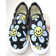 Vans Men's Classic Slip On Trippy Grin Floral Black Canvas Shoes Nib. (U.S.) Brand New In Men's Sizes. (U.S.) Vans Men's Classic Slip On "Trippy Grin Floral" Black/White Blue Canvas Shoes. Brand New With The Original Box. (Vans Style # Vn0a5jmhy23) These Shoes Are A Must Have For The Vans Fan & Perfect For Wearing All Year Round Or For The Serious Skater. The Sole Is Made With High Quality Rubber For A Nice Cushion When You Walk And All Day Comfort! Guaranteed Authentic As Always! Get Them Here Black Vans Sneakers For Summer, Black Closed Toe Sneakers For Spring, Fun Black Low-top Sneakers, Black Canvas Shoes, Painted Vans, Vans Style, Vans Slip On, Vans Black, Blue Canvas