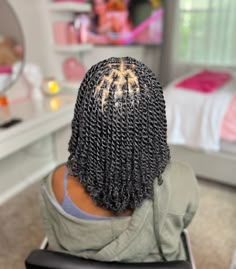 Hairstyles For 4c Hair Braids, Twist Cornrows Hairstyles Natural Hair, Kinking Hair Styles, Natural Hair Twists Protective, All Back Hairstyle, Twist Natural Hair, Short Twist, Mini Braids