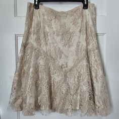 Beautiful 100% Silk And Lace Overlay Lida Baday Designer Skirt - Flowy - And Fun And Super Romantic - Light Cream With Gold Overlay - Little Metallic Shine To It - So Gorgeous In Real Life! Wish I Had Somewhere To Wear This. Brand New Vintage With Tags ! Perfect Condition Bridal - Wedding - Fairytale - Whimsical - Fairylike - Fairy Aesthetic - Fairycore - Balletcore - Feminine - Bride - Honeymoon Feminine Fairy Aesthetic, Cream Tulle Skirt, Wedding Fairytale, Aesthetic Fairycore, Designer Skirt, Skirt Aesthetic, Skirt Flowy, Body Decor, Skirts Flowy