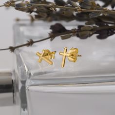 Gold Cross Stud Earrings: A harmonious blend of faith and fashion. Meticulously crafted, these earrings showcase a delicate cross design that exudes elegance. The Gold Cross Earrings reflect a deep reverence for spirituality, making them a meaningful accessory for any occasion. PRODUCT DETAILS: Material: 14K Solid Gold (real solid gold, no gold-filled or no gold plated material) Choice of Gold Color: Yellow Gold, Rose Gold, White Gold Location: Earlobe Closure: Push Back Style: Minimalist Whethe White Gold Cross Earrings For Gift, Elegant Hypoallergenic Cross Earrings, Elegant Hypoallergenic Cross-shaped Earrings, Gold Cross Pendant Earrings As Gift, Gold Cross Pendant Earrings For Gift, Gold Hypoallergenic Cross Earrings, Gold Cross Hypoallergenic Earrings, Minimalist Gold Cross Earrings, Yellow Gold Cross Earrings For Pierced Ears