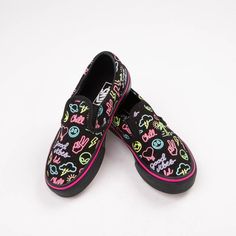 Vans Slip-On Glow Skate Shoe - Little Kid - Black / Neon Lights | Journeys Kidz Vans Multicolor Skate Shoes For Skateboarding, Vans Black Sneakers For Skating, Vans For Kids, Kid Shoes Vans, Toddler Shoes Vans, Shoe Size Chart Kids, Vans Warped Tour, Skate Shoe, Vans Slip On