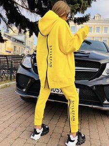 Oversized Tracksuit For Streetwear, Oversized Athleisure Tracksuit For Streetwear, Oversized Athleisure Tracksuit For Leisure, Relaxed Fit Tracksuit For Sports In Spring, Oversized Sporty Tracksuit For Streetwear, Trendy Spring Tracksuit For Streetwear, Spring Sportswear Tracksuit With Relaxed Fit, Spring Streetwear Long Sleeve Tracksuit, Casual Oversized Tracksuit For Streetwear