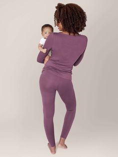 The nursing pajamas or “long janes” of your dreams. The snug silhouette comfortably fits under other clothes to keep you warm, and the nursing panel makes it easy to feed your little one at home or on the go. Easy breastfeeding access Slim-fit with comfy, wide waistband Stretchy, super-soft fabric Also great as loungewear and long underwear Nursing Pajama Set, Baby Bow Hats, Milk Baby, Nursing Pajamas, Delivery Gown, Nursing Wear, Newborn Onesies, Matching Mom, Bamboo Pajamas