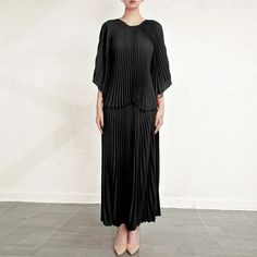 41613750304829 Elegant Summer Sets With 3/4 Sleeve, Black Evening Sets For Spring, Elegant Pleated Spring Sets, Elegant Short Sleeve Sets, Elegant Solid Color Short Sleeve Sets, Elegant Black Batwing Sleeve Dress, Black Summer Evening Sets, Black Evening Sets For Summer, Flowy Long Skirt