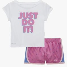 Nwt Bin Sa Sporty White Sets With Graphic Print, Sporty White Graphic Print Sets, Playful White Sets For Spring, White Sports Sets For Summer, White Graphic Print Sets For Playtime, White Graphic Print Sets For Spring, Nike White Playtime Sets, Nike White Short Sleeve Sets, Playful White Nike Tops