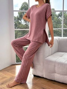 Style:Casual-Woman \nDetails:Split \nDetails:Rib-Knit \nColor:Dusty Pink \nPattern Type:Plain \nNeckline:Round Neck \nSleeve Length:Short Sleeve \nSleeve Type:Batwing Sleeve \nFit Type:Loose \nNumber of Pieces:2 Piece Set \nLength:Regular \nFabric:High Stretch \nCare Instructions:Machine wash, do not dry clean \nSheer:No \n Pink Collar, Pink Collars, Lounge Set, Lounge Sets, Pink Shorts, Split Hem, Batwing Sleeve, Bat Wings, Dusty Pink