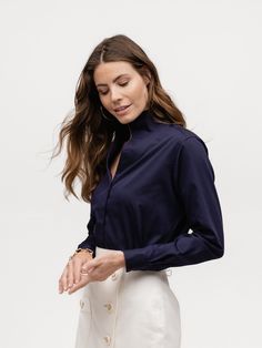 NAVY BLUE PIQUE Our best-selling Signature Shirt in a stunning navy blue pique fabric. Luxury Navy Classic Top, Sarah Alexander, Mock Trial, Chanel Loafers, Headshot Poses, Pique Fabric, Fish Eye, Sophisticated Outfits, Business Portrait