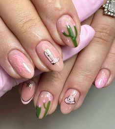 Nail Art Designs Western, Nails With Cowboy Hat, Nails For Rodeo, Cowboy Inspired Nails, Cowboy Nails Design Cowgirl, Western Almond Shape Nails, Cowboy Boot Nail Art, Concert Nails Ideas Country, Cute Country Nail Ideas