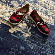 I Am Selling Plaid Slip On Shoes, Size 6, Never Worn, Comfy, And The Brand Is Southern Fried Chicks Such An Amazing Boutique! Plaid Shoes, Shoes Size 6, On Shoes, Slip On Shoes, Lady In Red, Black Red, Black And Red, Slip On, Plaid