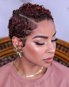 Classy Short Haircuts, Black Hair Updo, Short Blonde Pixie, Short Haircuts For Ladies, Short Haircuts For Black Women, Short Hair Designs, Black Hair Updo Hairstyles, Haircuts For Ladies