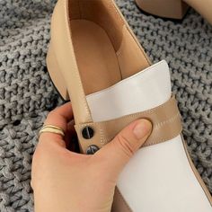 These loafers are designed in a timeless, minimal silhouette, so you'll be sure to wear them often. Made from soft leather, soft bottom that ensure all-day comfort. Wear yours with tailoring and denim alike. Color: Apricot/BlackMaterial: CowhideLining: CowhideInsole: CowhideSole: RubberHeels: 4.5 cm/1.77"Weight:Fit: Medium to Wide, Runs Normal.Origin: Made in China Production Time: About 5-7 days (Any exceptional case will email you, Please pay attention to your email left) Shipping Time: Free S Spring Square Toe Leather Platform Loafers, Modern Leather Platform Loafers With Square Toe, Beige Leather Square Toe Loafers, Elegant Brown Square Toe Platform Loafers, Luxury Square Toe Patent Leather Loafers, Penny Loafers For Women, Leather Texture, Comfort Wear, Pig Skin