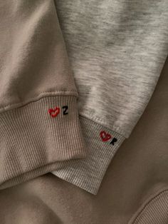 Matching sweater with initials, handmade Initial Sweatshirt Sleeve, Hoodie Initials Couple, Matching Initial Hoodies, Sweatshirt With Initials On Sleeve, Sweater With Initials On Sleeve, How To Sew Initials On Hoodie Sleeve, Homemade Hoodie For Boyfriend, Embroidery On Bf Hoodie, Embroidery Initials Letters On Hoodie