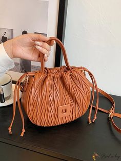 BirdinBag - Stylish Fold Design Womens Shoulder Crossbody Bag: A Must-Have Summer Accessory! Brown Bag With Adjustable Handle For Errands, Brown Pouch Bag With Adjustable Handle, Ruched Bag, Summer Accessories, Bag Bag, Pu Leather, Must Haves, Crossbody Bag, Leather