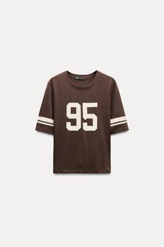 VARSITY T-SHIRT Zara Clothing, Blusas T Shirts, Zara T Shirt, Waistcoat Dress, Cargo Shirts, Cutout Bodysuit, Cardigan Sweater Dress, Cardigan Sweater Jacket, Shirt Blouses Tops