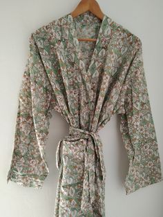 Cotton kimono Comfortable Long Spring Sleepwear, Spring Long Robe For Home, Long Sleepwear For Spring Relaxation, Long Spring Robe For Home, Summer Kimono Sleeve Sleepwear, Summer Sleepwear With Kimono Sleeves, Summer Sleepwear With Kimono Sleeves For Loungewear, Cotton Sleepwear With Kimono Sleeves, Cotton Sleepwear With Kimono Sleeves For Loungewear