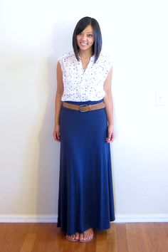 Loving this skirt! Israelite Women, Long Blue Skirts, Shirt Target, Modest Chic, Cinderella Cosplay, Champagne Evening Dress, Long Skirt Fashion, Moms Fashion, Statement Belt