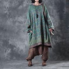 Vintage Prints Plus Size Hoodie Cotton Green Hoodie For Woman in Dark Green One Size - Morimiss.com Relaxed Fit Long Sleeve Outdoor Sweater, Oversized Long Sleeve Sweater For Outdoor, Green Long Sleeve Sweater With Pockets, Green Long Sleeve Hoodie For Fall, Natural Dress, Plus Size Hoodie, Dresses Boutique, Fashion Terms, Nature Dress