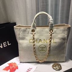 Chanel Deauville Tote Tweed Canvas Bag Fall/Winter Collection Louis Vuitton Shirt, Mini Bucket Bags, Fall Winter Collection, Evening Clutch Bag, Hobo Handbags, Cream And Gold, Summer 2019, Chanel Handbags, Tote Backpack