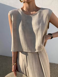 Details Composition: 30% Linen, 70% Viscose Design: Plain Style: Casual Thickness: Regular Material: Linen Blend Occasion: Leisure, Home, Vacation Size & Fit Stretch: Non-stretch Fit Type: Shift Cm Inch Size Top Length Hips Bottom Length Inseam Waist Bust Shoulder XS 48.5 91 105.5 73.5 65 97 41 S 49.5 95 106.5 74 69 101 42 M 50.5 99 107.5 74.5 73 105 43 L 51.5 105 108.5 74.5 79 111 44.5 XL 52.5 111 109.5 75 85 117 46 XS 19.1 35.8 41.5 28.9 25.6 38.2 16.1 S 19.5 37.4 41.9 29.1 27.2 39.8 16.5 M 19 Mid Waist Pants, Linen Fashion, Linen Suits, Mode Casual, Pantalon Large, Suit Pants, Belleza Natural, Short Jacket, Two Piece Outfit