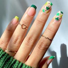 Clover Nails, St Patty Nails, Patty Nails, Patrick Day Nails, Shamrock Nails, Irish Nails, Saint Patrick Nail, 30 Nails, March Nails