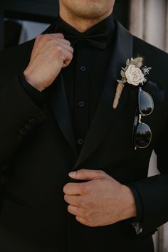 Groom details from rustic spring wedding, featuring an all-black suit, wooden boutonniere, and sunglasses near Philadelphia Pennsylvania, by Anna Claire Photography All Black Tux, All Black Tuxedo, Black Tuxedo Wedding, Wedding Suits Men Black, Groom Suit Black, Suit For Men Wedding, Anna Claire, All Black Suit, Wedding Tux