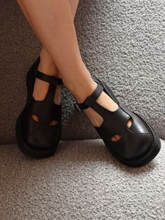 Editor's NotesMOL:pin's shoes can be matched well with girlish and casual stylings.- Voluminous square shaped toe- T-strap with buckle design- Bold chunky heel- Lightweight EVA heelMeasurements(in.)KR size- Size: KR 225MM (US 5.5) - KR 255MM (US 8.5)- Heel height: 1.38 in.Composition & Care- Upper: Cowskin  Lining: Functional Lining- Avoid direct heat and moisture- The leather may have fine scratches and wrinkles- Keep in a dust bagDesigner- by MOL:pin Mary Jane Closed Toe Sandals With Buckle Closure, Black Flat Heel Mary Janes For Summer, Black Ankle Strap Mary Janes For Spring, Platform Mary Janes With Closed Toe For Spring, Mary Jane Sandals With Buckle Closure And Closed Toe, Spring Platform Mary Janes With Flat Heel, Spring Platform Mary Janes With Closed Toe, Spring Platform Mary Janes, Black Mary Jane Sandals With Heel Strap