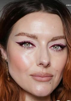 Katie Jane Hughes, Makeup Looks For Green Eyes, Monochrome Makeup, Eye Makeup Styles, Fresh Makeup, Work Makeup, Bold Makeup, Make Up Inspiration, Nude Makeup