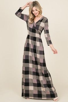 3/4 Sleeve front wrap plaid maxi with pockets Plaid Maxi Dress Outfit, Chic Plaid Maxi Dress For Summer, Casual Plaid Maxi Dress, Chic Summer Plaid Maxi Dress, Plaid Shirt Maxi Dress, Dark Academia Outfit, Uni Outfits, Tea Length Dresses, Fashion 2018