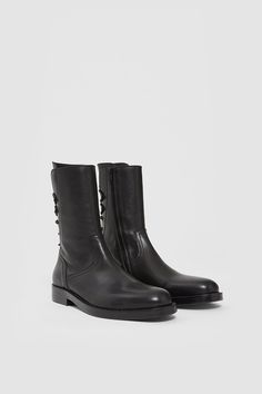 Ann Demeulemeester, Black Ankle Boots, Back To Black, Calf Leather, Side Zip, Block Heels, Ankle Boots, Shoe Boots, Essence