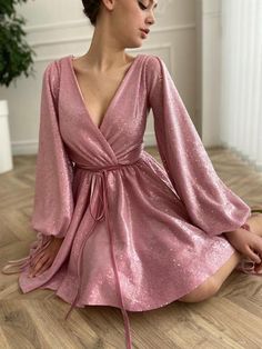 Teuta Matoshi, Pink Mini Dress, Elegant Dresses Classy, Ootd Ideas, Beautiful Prom Dresses, Evening Outfits, Moda Vintage, Pink Mini, Pink Mini Dresses