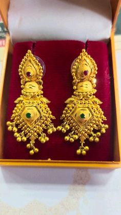 New Model Earrings Gold Latest, Gold Chandbali Earrings Design, Model Earrings, Latest Earrings Design, Gold Earrings For Kids, Gold Ideas, Bridal Jewellery Earrings, Gold Temple Jewellery, Bridal Necklace Designs