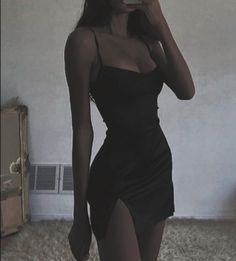 Black Dress Aesthetic, Girls Pin, Dress Aesthetic, Lovely Clothes, Black Sleeveless Dress, Office Outfits, Black Sleeveless, Aesthetic Girl, Diy Fashion