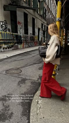 Stories • Instagram Courtney Grow Style, Red Pants Outfit Street Style, Courtney Grow, Red Theory, Oxfords Outfit, Red Wide Leg Pants, Inspo Photoshoot, Interesting Outfits, Flirty Tops