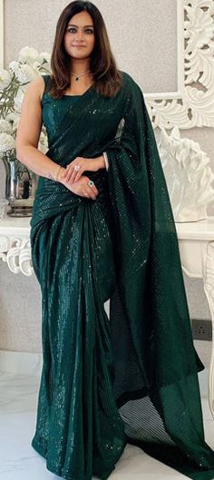 Green color Saree in Georgette fabric with Sequence work Sequence Birthday Dress, Saree Look Traditional Wedding, Green Saree Makeup Look, Indian Bridesmaids Saree, Work Sarees Party Wear, Emerald Saree, Sequence Saree Party Wear, Saree For Bridesmaid, Bridesmaid Saree Indian