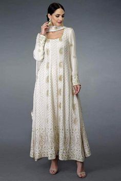 Pure Georgette Sharara Suit – FashionVibes White Anarkali Suits, Off White Anarkali, Chikankari Anarkali, White Anarkali, Silk Anarkali Suits, Indian Designer Suits, Salwar Kamiz, Designer Anarkali, Traditional Indian Outfits