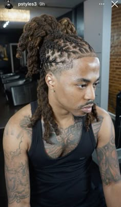 #dreads #dreadstyles #locs Low Taper Fade Dreads, Low Taper Dreads, Low Taper Locs, Boys Dreads Hairstyles, Wedding Locs, Dreads Styles Black, Loc Hairstyles For Men, Men Dread Styles, Dread Ideas