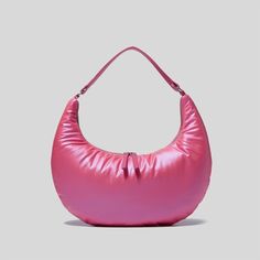 Brand Name: MR.YLLSShape: Half MoonHandbags Type: Shoulder BagsTypes of bags: Shoulder & HandbagsOrigin: CN(Origin)Main Material: NylonClosure Type: zipperHardness: SOFTExterior: NoneStyle: CasualLining Material: PolyesterOccasion: VersatileGender: WOMENPattern Type: SolidNumber of Handles/Straps: SingleInterior: Interior Zipper PocketDecoration: NoneItem Type: Handbags Holographic Purse, Designer Totes Handbags, Winter Purses, Baguette Bags, Luxury Clutch, Pad Bag, Trendy Shoulder Bag, Bags For Teens, Handbags Casual