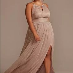 Plus Size Pleated Long Halter Dress With Keyhole - Color Is Blush Only Worn One Time For A Couple Of Hours. Such A Stunning Dress & So Comfortable. I Had Lots Of Compliments On It. Size 16w .. I Had The Length Altered 2 Inches And It Was The Perfect Length. I’m 5’2 This Stunning Plus Size Pleated Long Halter Dress With A Keyhole Detail Is The Perfect Choice For Any Special Occasion. The Halter Neckline Adds A Touch Of Elegance, While The Pleated Skirt Creates A Flattering Silhouette. The Keyhole Detail At The Neckline Adds A Modern Twist To This Classic Design. Made From High-Quality Fabric, This Dress Is Comfortable To Wear And Will Make You Feel Confident And Beautiful. Whether You're Mother Of The Bride Plus Size, Bride Groom Dresses, Goddess Style, Long Halter Dress, Plus Size Gowns, Groom Dresses, Oleg Cassini, Fantasy Book, Groom Dress