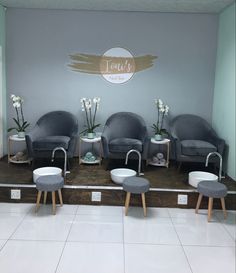 the salon is clean and ready for customers to take their seat on it's own platform