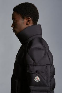 Find MONCLER COLLECTION Vezere Short Down Jacket on Editorialist. Providing warmth, while maintaining a light weight, the Vezere down jacket is crafted from longue saison. The short puffer is enhanced with a hood, easily detached depending on the weather. The jacket's silhouette and patch pocket on the sleeve nod to the iconic Moncler Maya. Moncler Maya, White Puffer Jacket, Mens Outerwear Jacket, White Puffer, Man Down, Blackest Night, Jackets For Men, Down Jackets, Detachable Hood