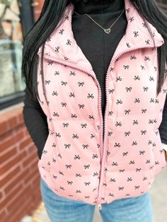 Elevate your style with the Bow Puffer Vest in charming pink! This comfy, cropped vest is perfect for a casual but chic look. Stay cozy and fashionable all season long. Bows Fashion, Casual Outfits For Teens, Outfit Plan, Cute Preppy Outfits, Cropped Vest, Birthday List, Chic Look, Simple Trendy Outfits