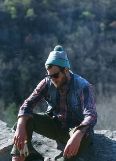 Poler Camp Vibes beanie in the wild.  #poler #polerstuff #campvibes Rugged Men, Mens Fashion Rugged, Hipster Mens Fashion, Mens Style Guide, Mountain Man, Lumberjack, Looks Style, Bearded Men, Stylish Men