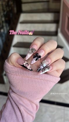 Fake Crying, Girl Pranks, Grunge Nails, Her Nails, Sao Paulo Brazil, Dope Nail Designs, Pretty Gel Nails, Really Cute Nails, Soft Nails