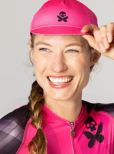 betty designs pink cycling cap The Bill, Stylish Hats, Street Style Looks, The Sun, Cycling, Street Style, Mesh, Sun, Elastic