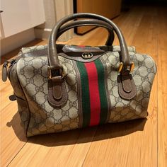 Vintage Gucci Sherry Line Gg Boston Bag Moderate Wear Throughout Exterior Corners Have Signs Of Usage Interior Lining Has Visible Wear Throughout Gucci Green Satchel Bag, Gucci Green Shoulder Bag For Daily Use, Green Gucci Shoulder Bag For Daily Use, Daily Use Green Gucci Shoulder Bag, Gucci Green Shoulder Bag For Shopping, Green Gucci Shoulder Bag For Shopping, Dream Bags, Bags Vintage, Boston Bag