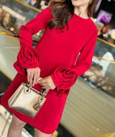 Manset Lengan, Classy Short Dresses, Cute Dresses For Party, Gowns Dresses Elegant, Office Outfits Women, Sleeves Designs For Dresses, Event Outfit, Classy Casual Outfits, Stylish Work Outfits