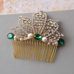 Bridal Headpiece, Vintage Style Crystal Pearl  Hair comb, Wedding Hairpiece, Pearl Hair comb, Crystal headdress, Art Deco Bridal Hairpiece  Vintage Style hair comb ONE only available Colour: gold tone/clear /ivory/green Measurements: approx 3.5 x 2 inches( please NOTE not light weight!) Materials:  gold findings,crystal rhinestones,  ivory faux pearls, wire, comb.All components attached with jewelry wire. Great for wedding or other celebration. MORE ACCESSORIES: https://www.etsy.com/uk/shop/Dona Art Deco Hair Accessories, Vintage Hair Combs Wedding, Emerald Art Deco, Emerald Art, Hairpiece Wedding, Pearl Hair Comb, 1920s Hair, Bridal Business, Christmas Ideas Gifts