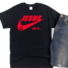 Brand New 100% Cotton Tees Up To 5xl Willie Nelson Shirt, Michael Myers Shirt, Christian Hats, Christian Shirts Designs, Church Shirt, It Shirt, Faith Clothing, Patriotic Shirts, Jesus Shirts